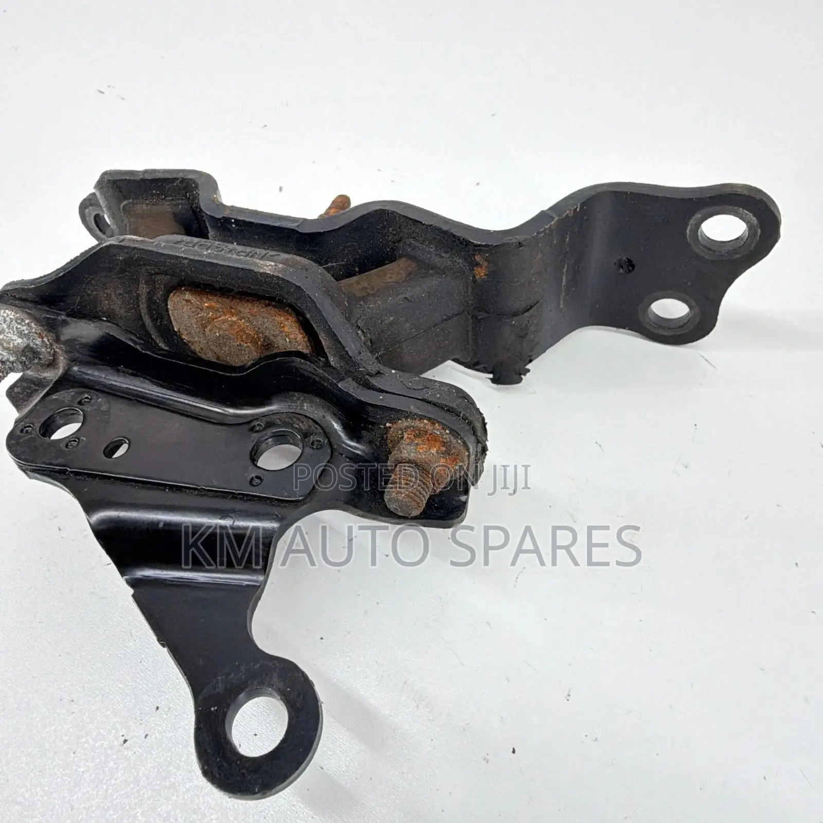 Nissan Murano Engine Mount.
