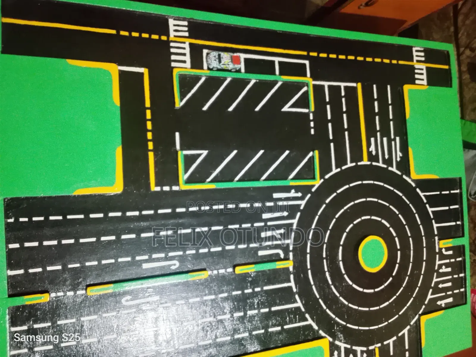 Model Town Board for Driving School