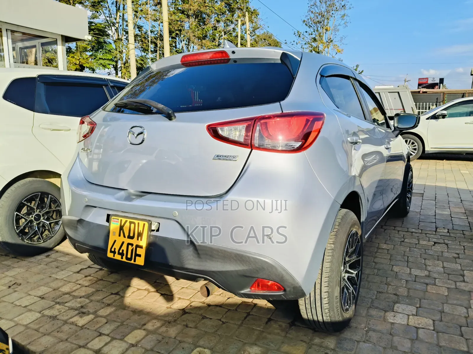 Mazda Demio 2018 Silver