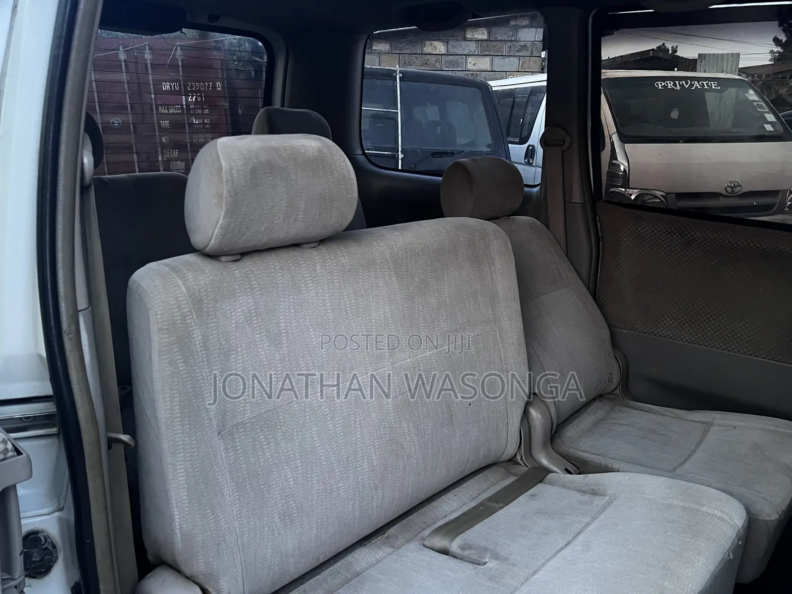 Toyota Noah 2.0 FWD (8 Seater) 2006 White