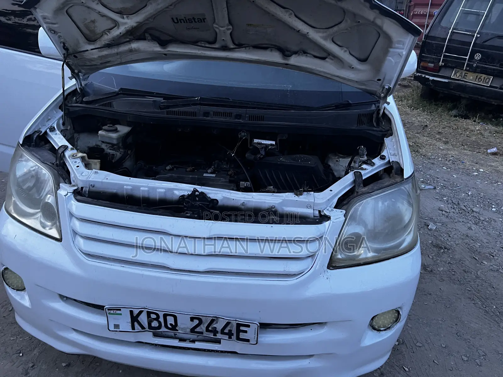 Toyota Noah 2.0 FWD (8 Seater) 2006 White