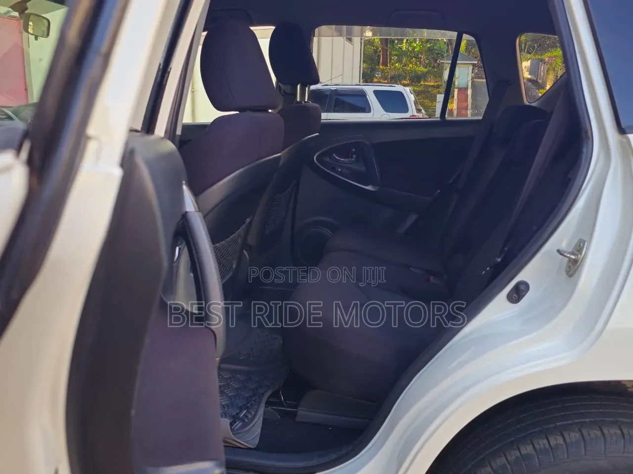 Toyota RAV4 2009 White