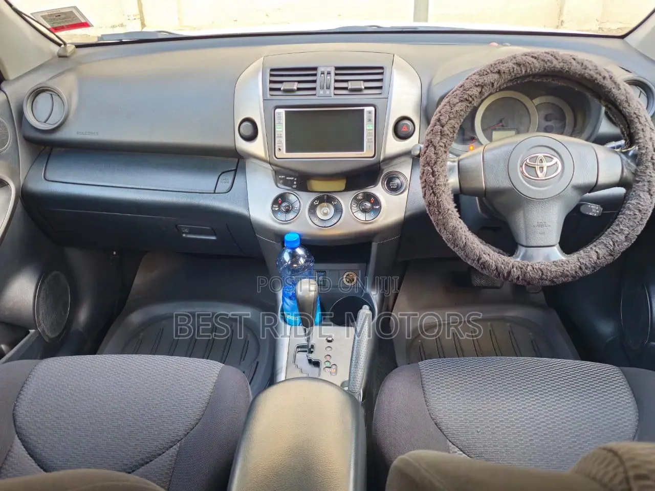 Toyota RAV4 2009 White