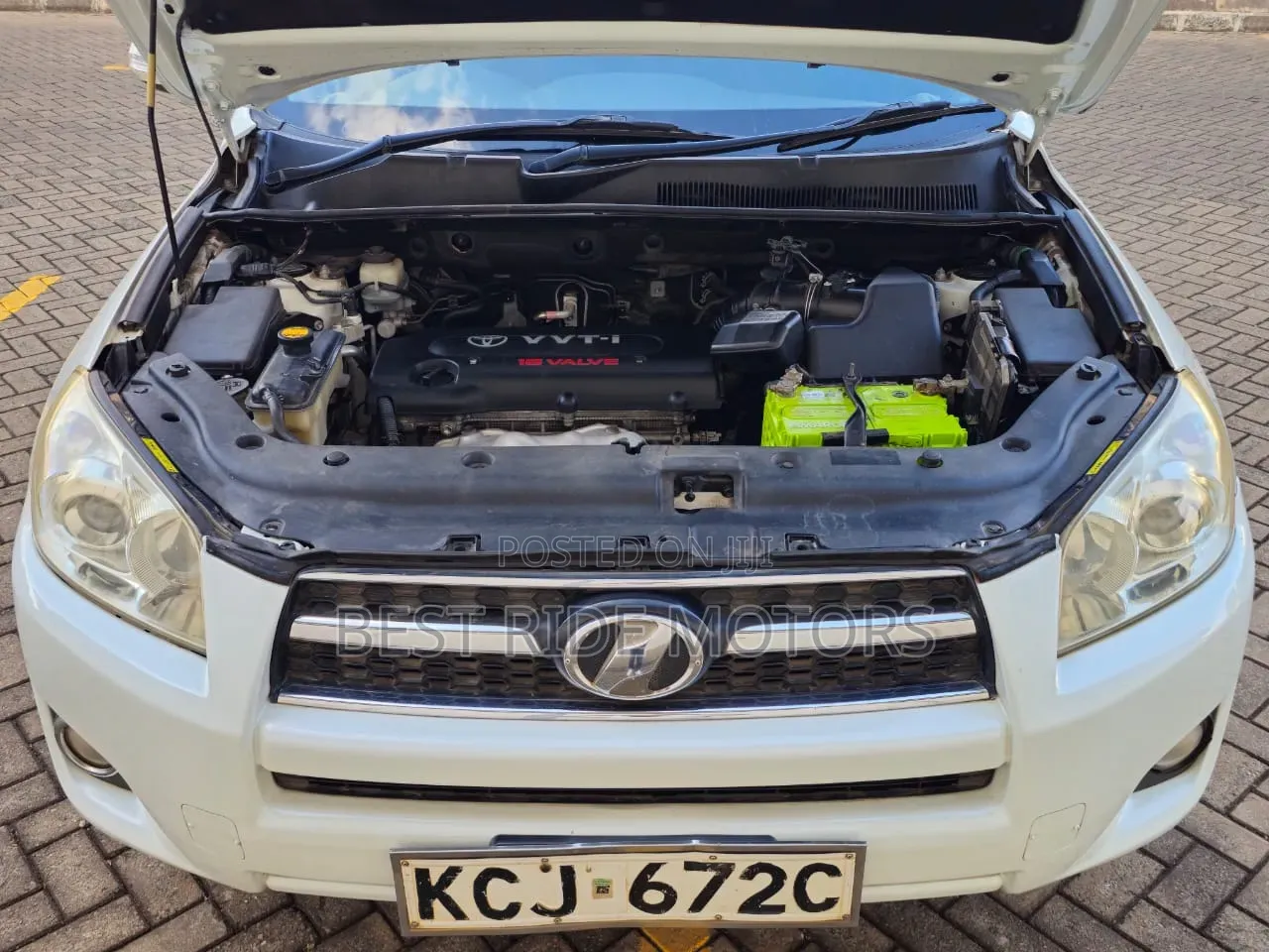 Toyota RAV4 2009 White
