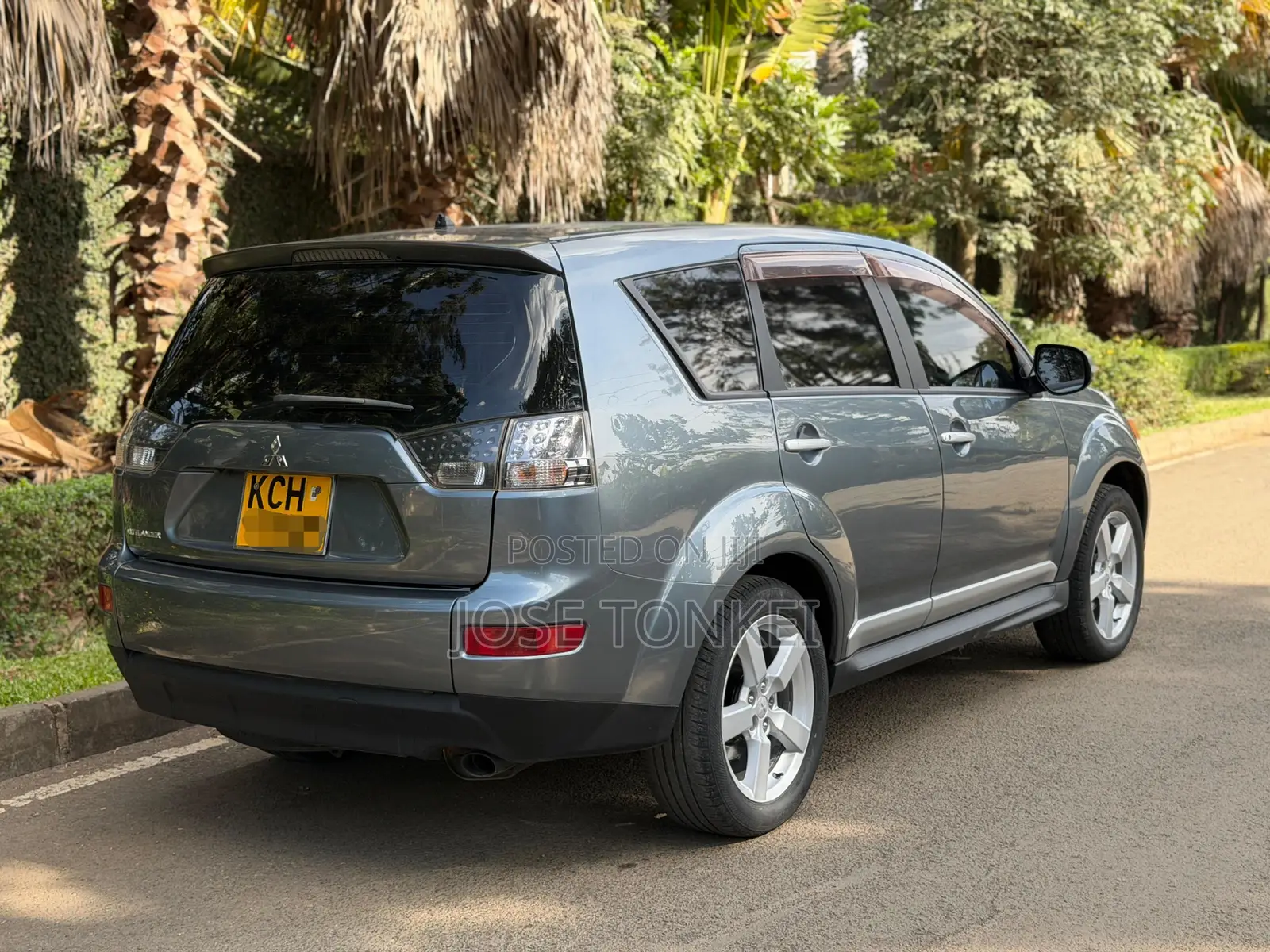 Mitsubishi Outlander 2.4 Automatic 2008 Blue