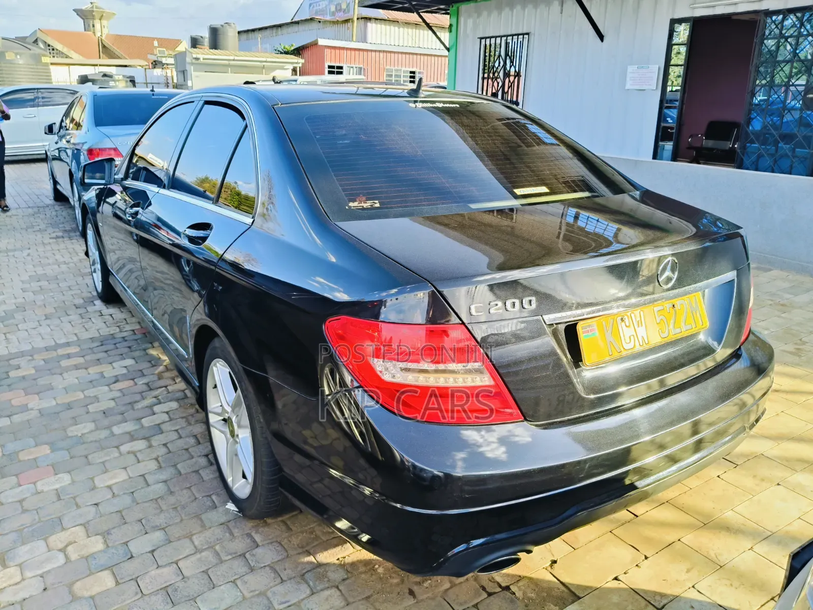 Mercedes-Benz C200 2012 Black
