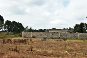 Prime Plots on Kenol Sagana Highway