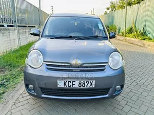 Toyota Sienta 1.5 FWD 2009 Gray