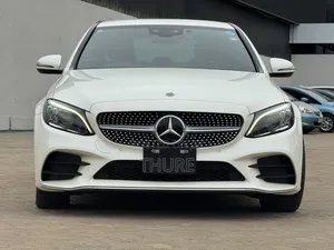 Mercedes-Benz C200 2018 White