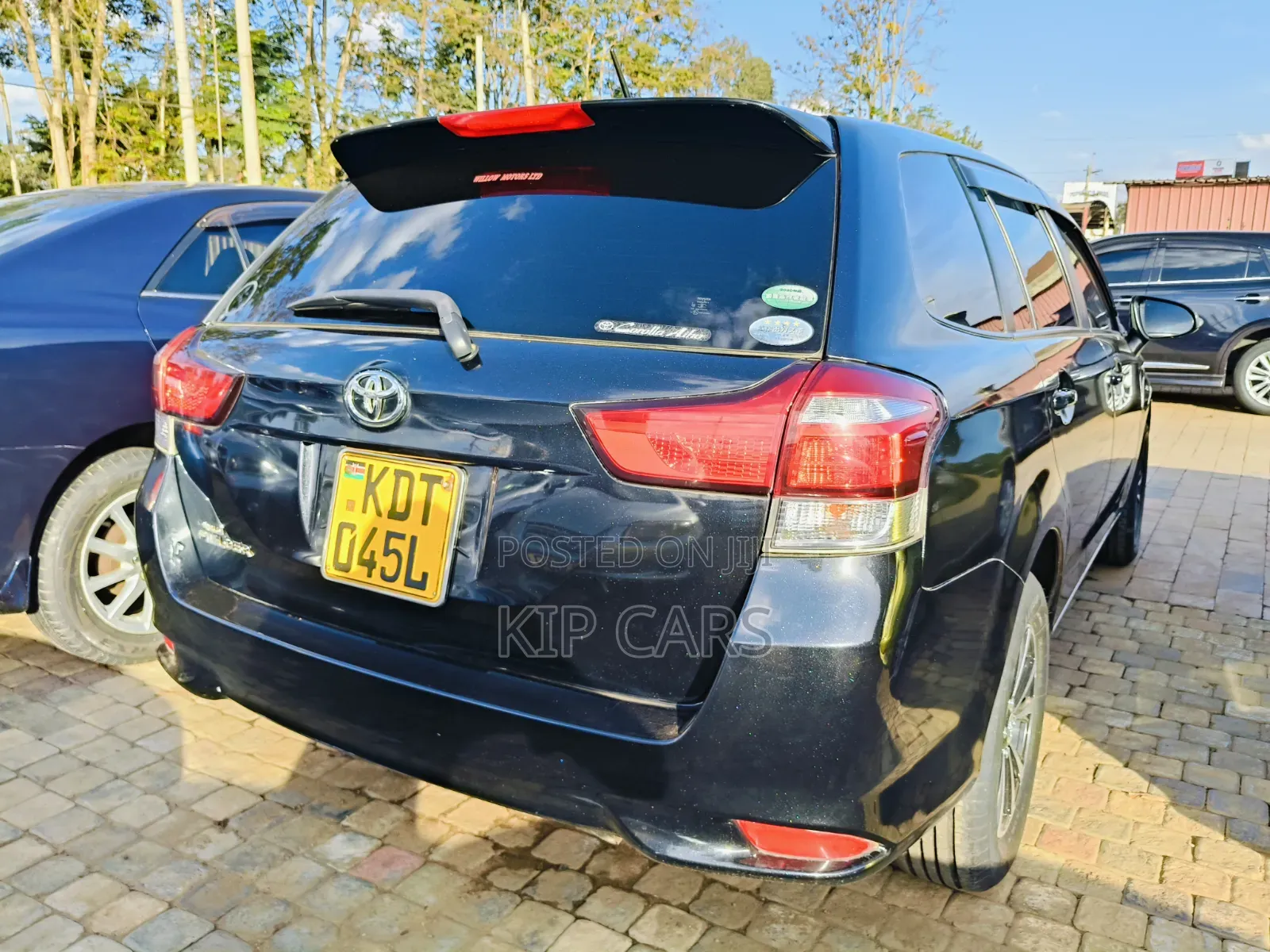 Toyota Corolla Fielder 1.5 Petrol FWD 2017 Black