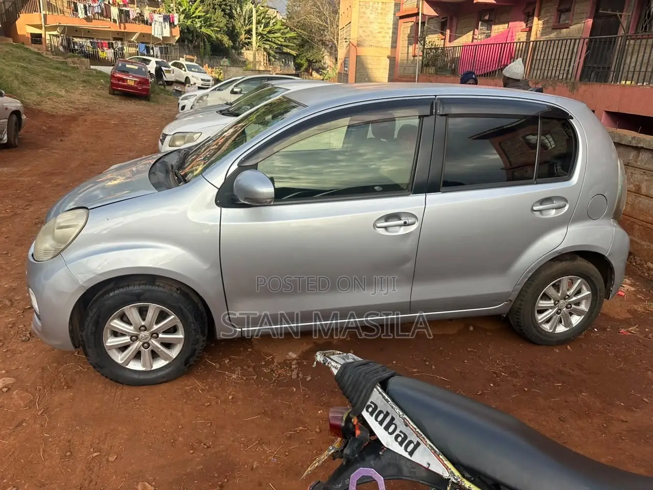 Toyota Passo 2015 Silver