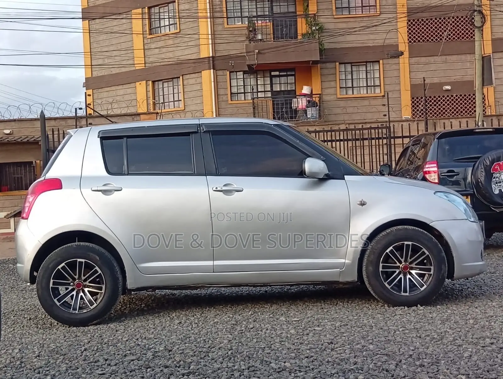 Suzuki Swift 2010 Silver