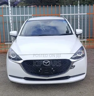 Mazda 2 2020 White