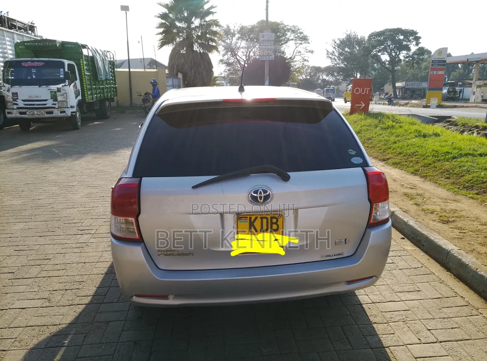 Toyota Corolla Fielder 1.5 Hybrid FWD 2014 Silver