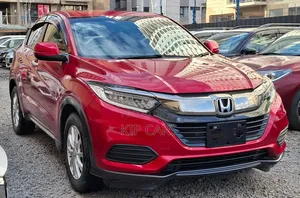 Honda Vezel 1.5 Hybrid 4WD 2019 Red