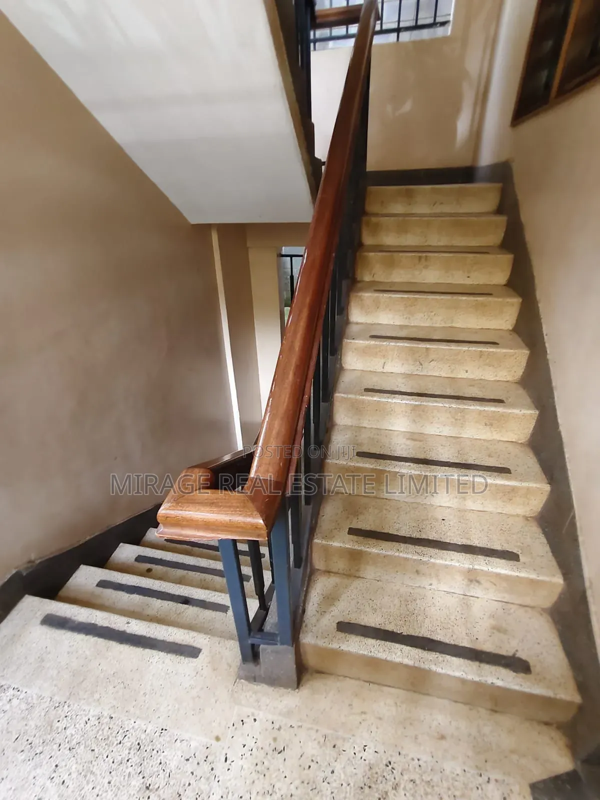 3bdrm Apartment in Raphta Road Area for rent