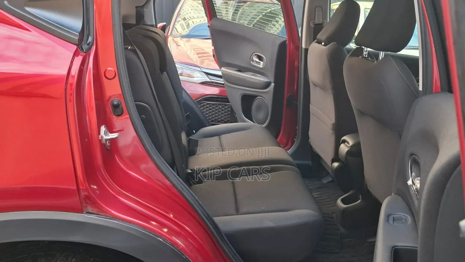 Honda Vezel 1.5 Hybrid 4WD 2019 Red