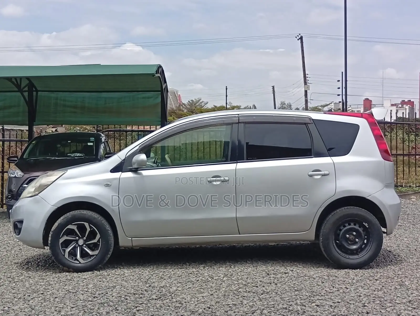 Nissan Note 2012 Silver