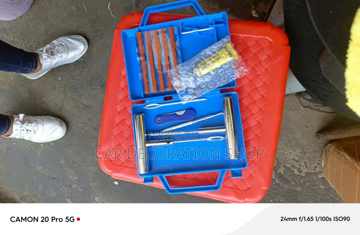 Portable Tubeless Tire Puncture Repair Kit With Plastic Storage Case