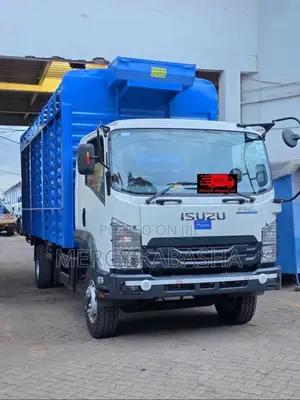 Isuzu FRR 2026 White