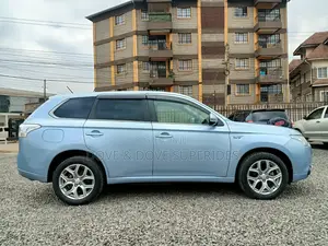 Mitsubishi Outlander 2015 Blue