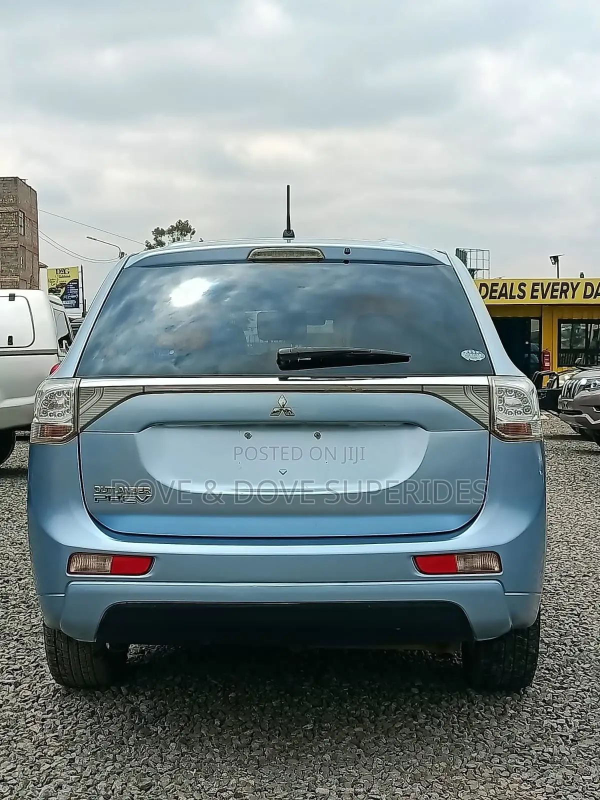 Mitsubishi Outlander 2015 Blue
