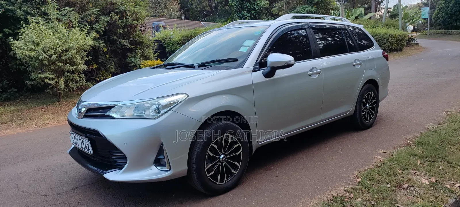 Toyota Corolla Fielder 2018 Silver