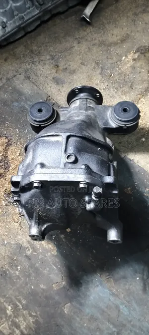 Toyota Mark X Rear Differential