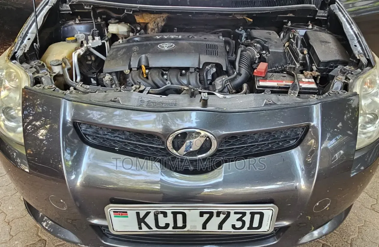 Toyota Auris 2008 Gray