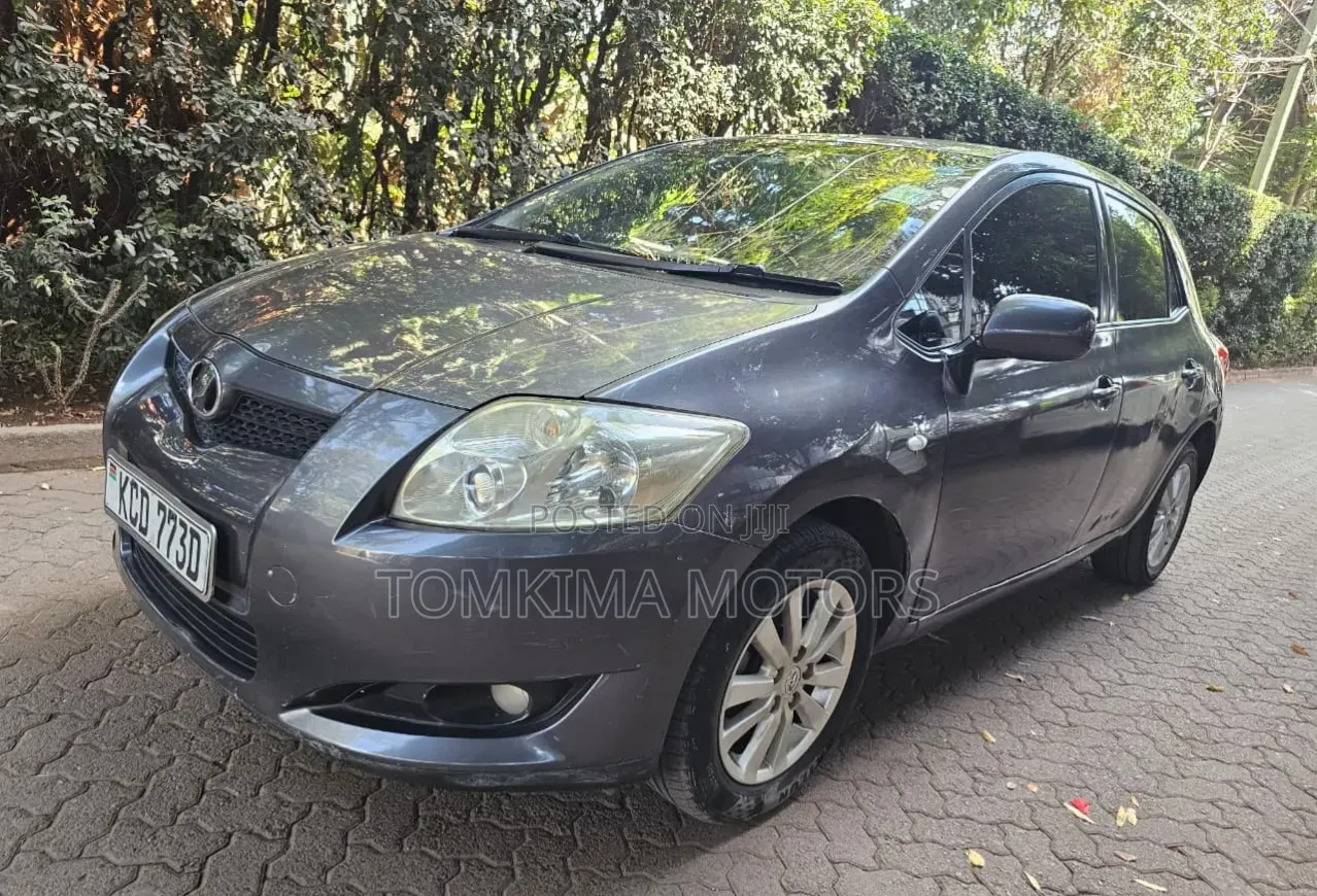 Toyota Auris 2008 Gray