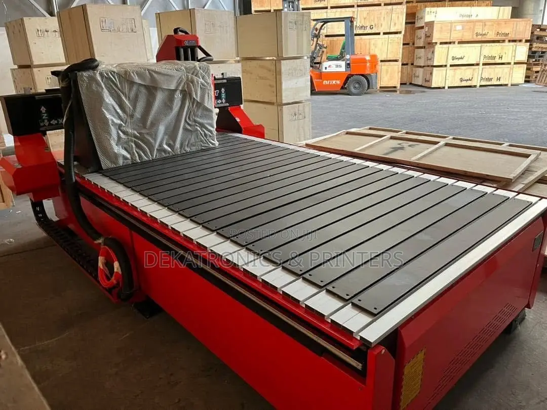 Yh1325 4ft by 8ft CNC Router Engraving Machine