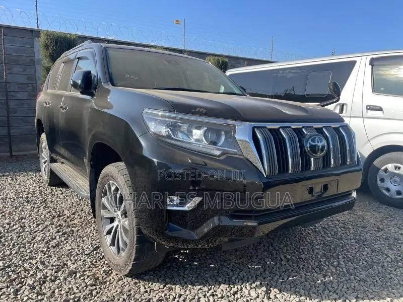 Toyota Land Cruiser Prado 2.8 2021 Black