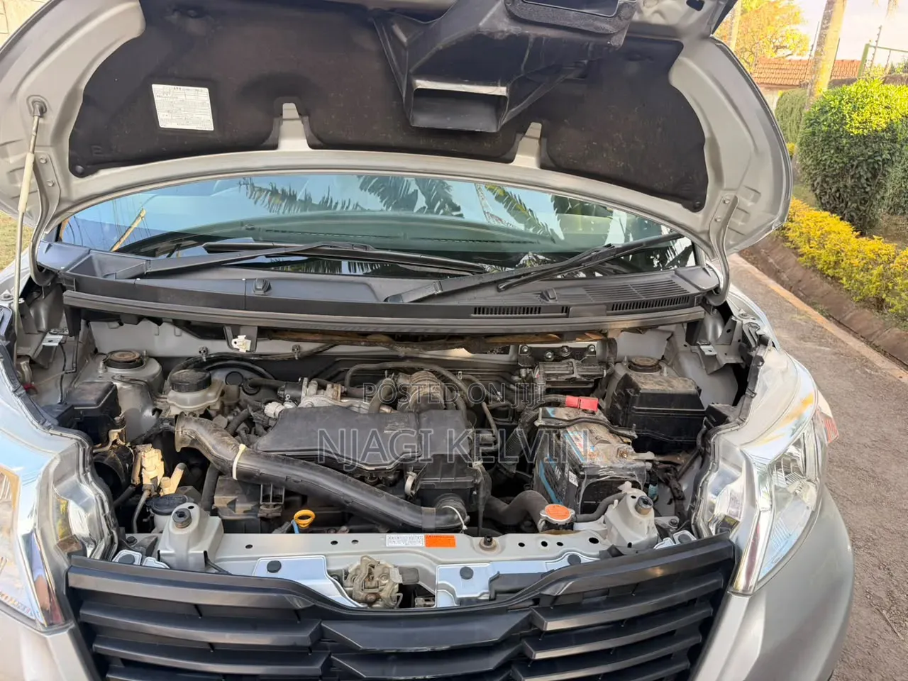 Toyota Roomy 2017 Silver