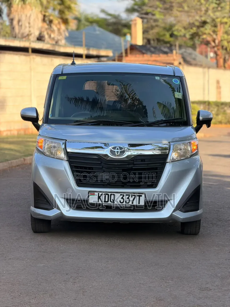 Toyota Roomy 2017 Silver