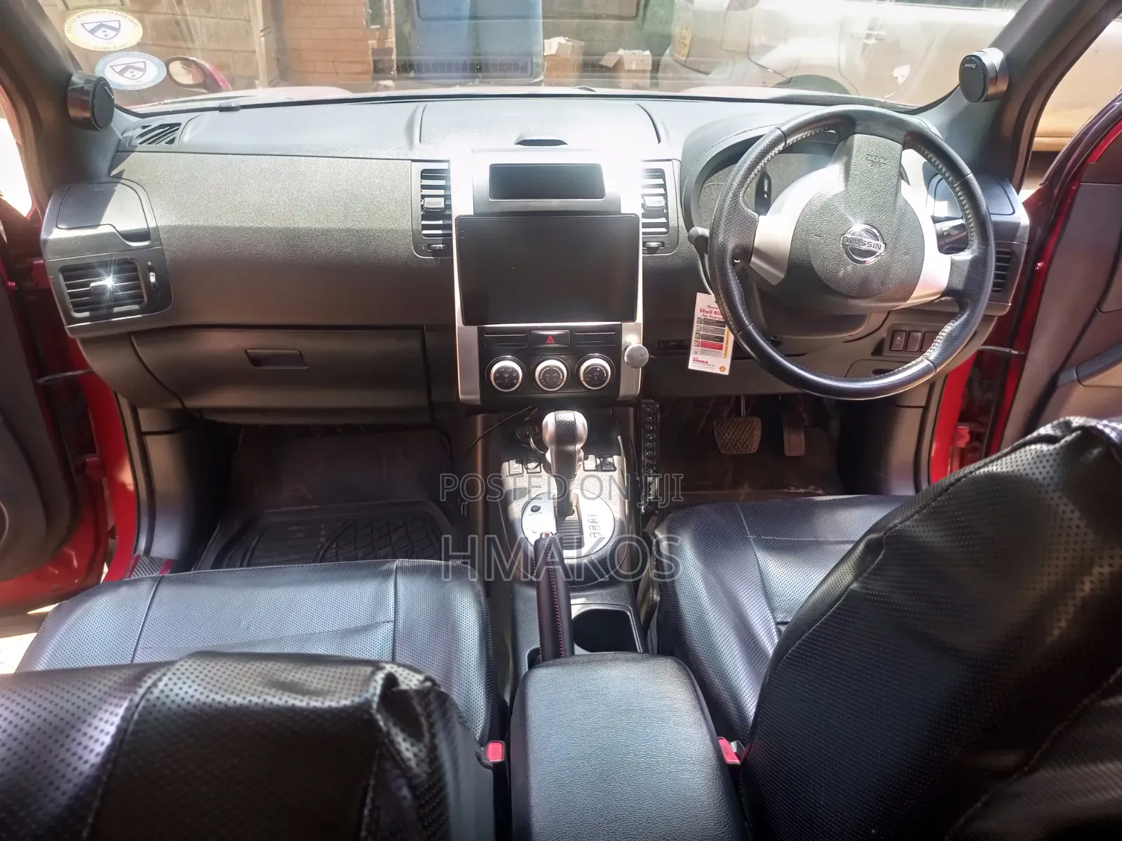 Nissan X-Trail 2.0 Petrol XE 2011 Red