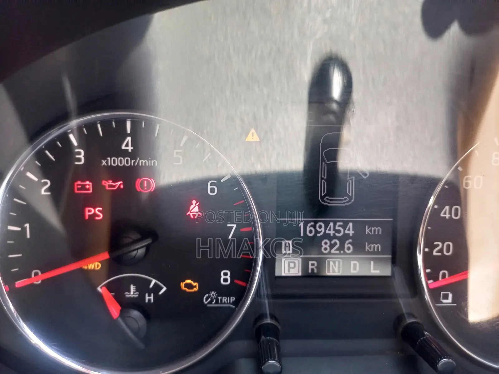 Nissan X-Trail 2.0 Petrol XE 2011 Red