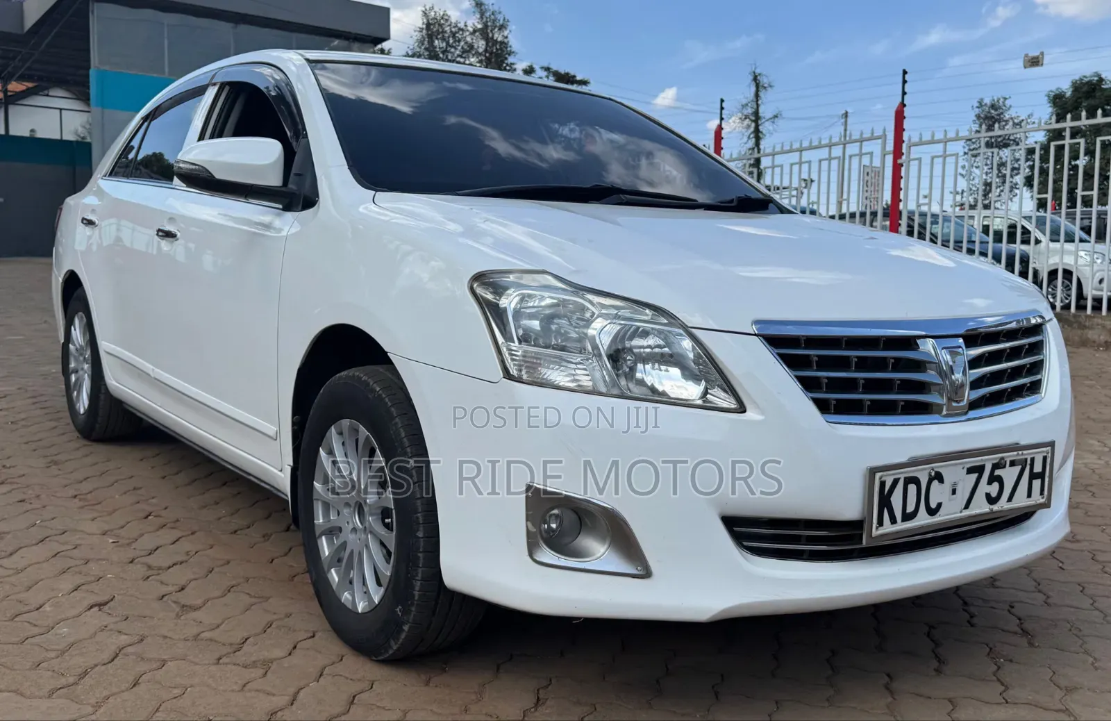 Toyota Premio 1.8 FWD 2014 White