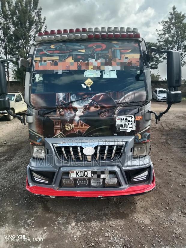Isuzu NQR 2023 Brown