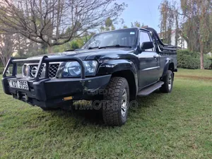 Nissan Patrol 2016 Black