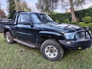 Nissan Patrol 2016 Black