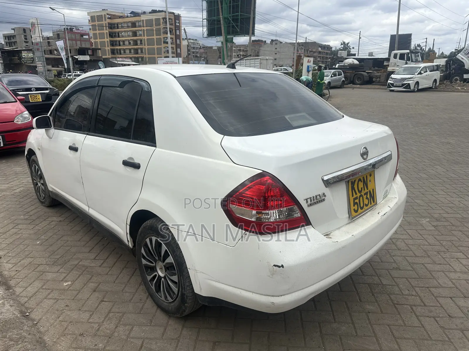 Nissan Tiida 2010 White