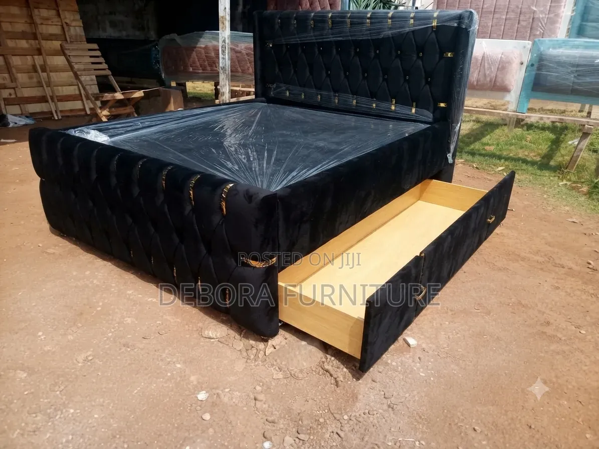 Luxury 5×6 Chester Bed + Spacious Storage Drawers
