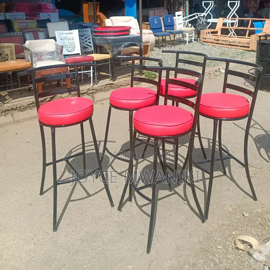 Round Red High Bar Stool With Backrest