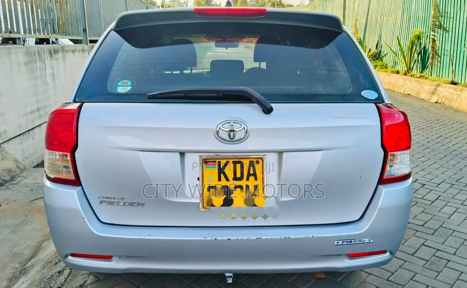 Toyota Corolla Fielder 1.5 Petrol AWD 2014 Silver