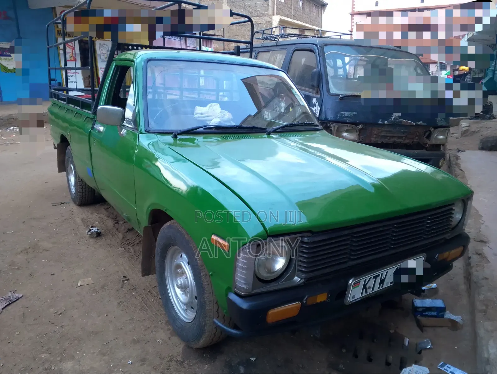 Toyota Hilux 1992 Green
