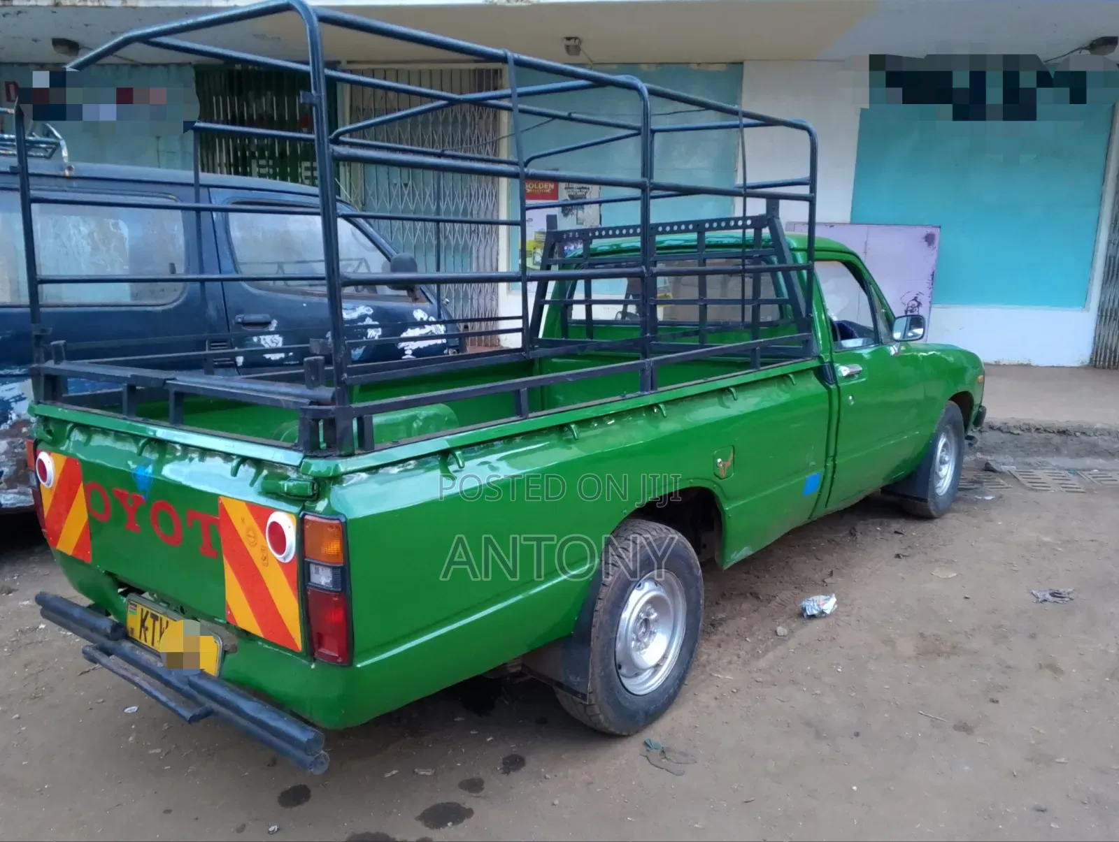 Toyota Hilux 1992 Green