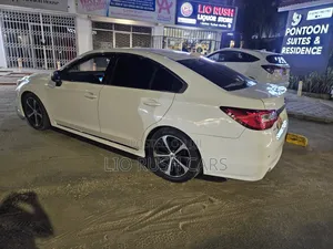 Subaru Legacy 2016 White