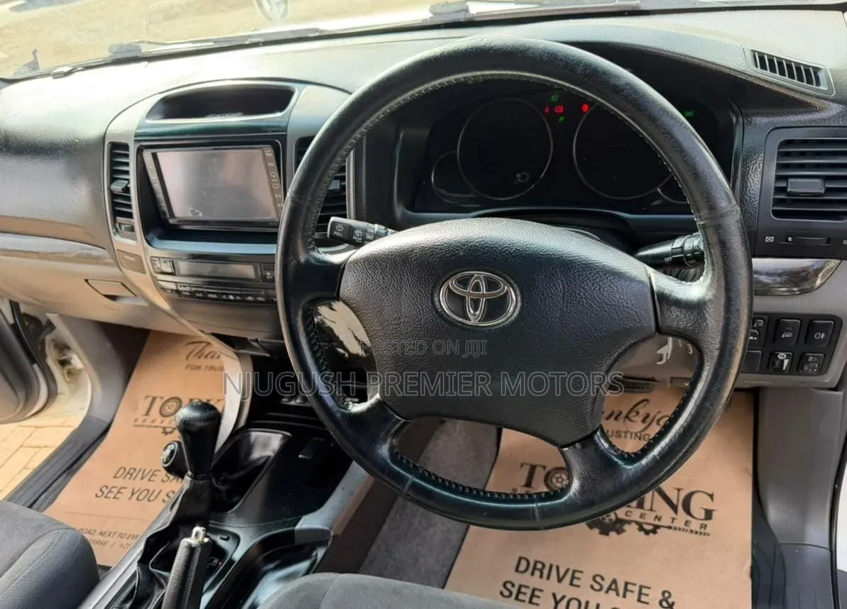 Toyota Land Cruiser Prado 2008 White
