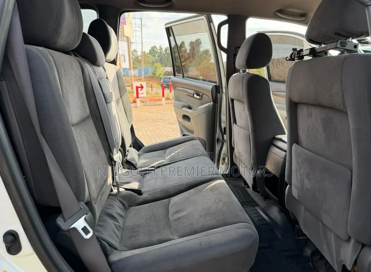 Toyota Land Cruiser Prado 2008 White