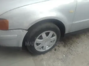 Volkswagen Passat 1.8 1997 Silver
